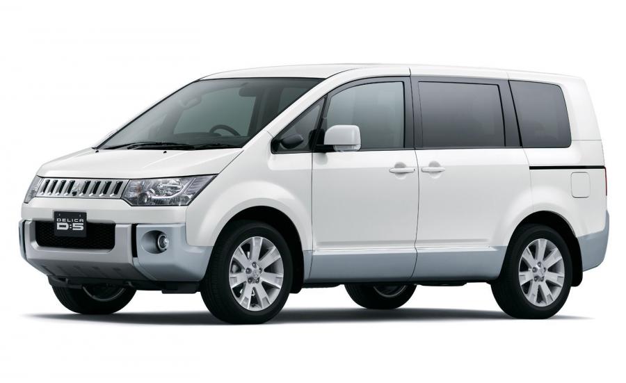 Mitsubishi Delica 2007 года  (фото 1 из 23)